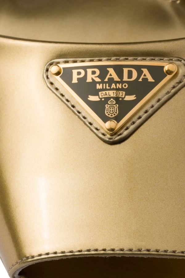Prada Gold металлические кожаные сандалии на платформе Золотой