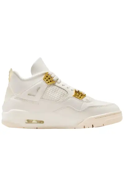 Nike Белые женские кроссовки Nike Air Jordan 4