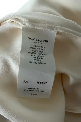 Saint Laurent Молочная Атласная рубашка Молочный